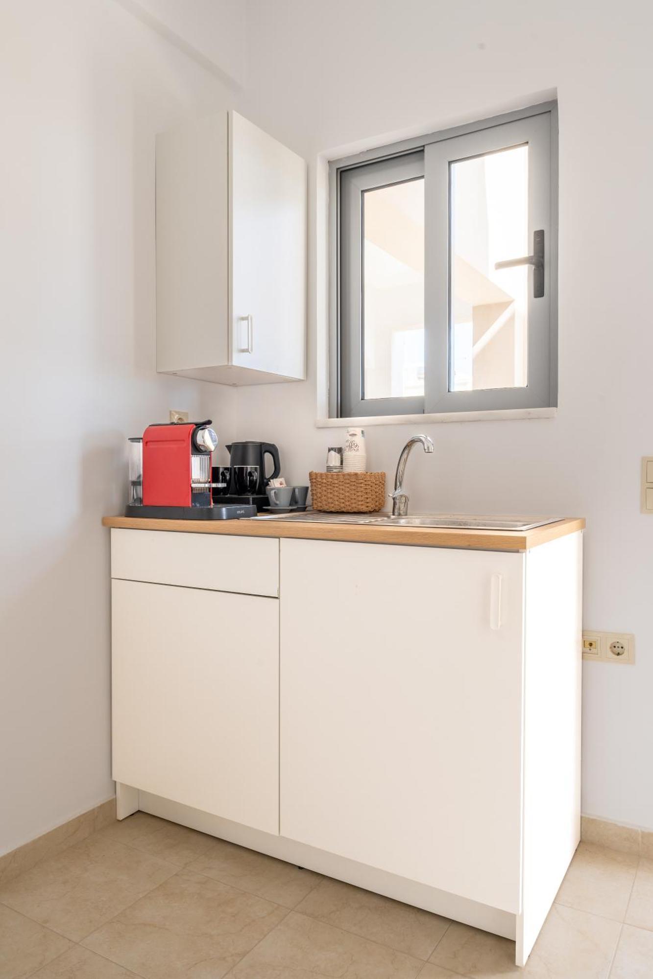 Alpha Urban Suites Rhodes City Екстер'єр фото